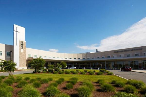 St. Joseph Medical Center exterior main entrance photo